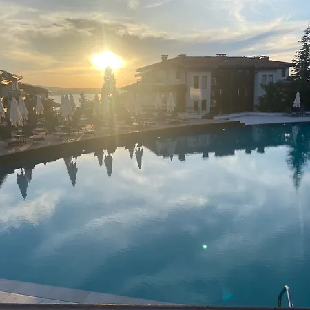 Aj 7, Santa Marina Village, Apartment *