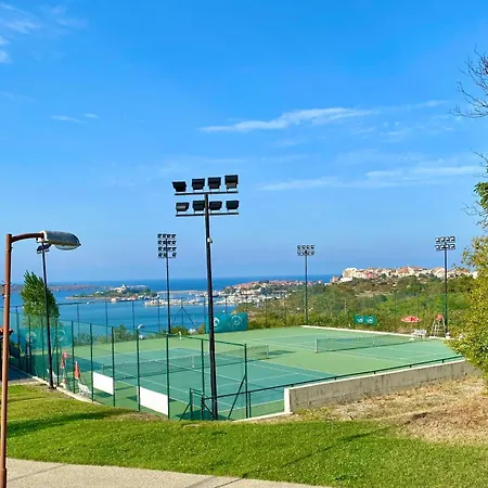 Aj 7, Santa Marina Village, Apartment