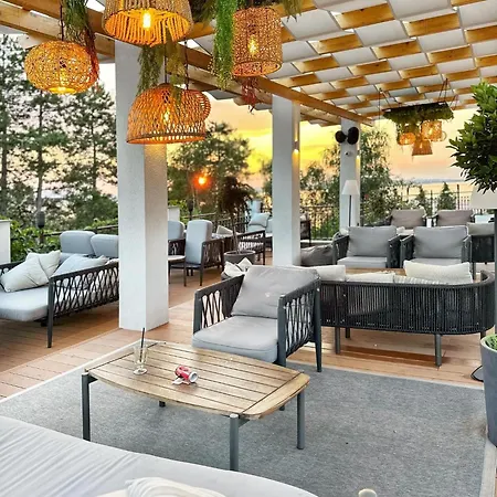 Aj 7, Santa Marina Village, Apartment